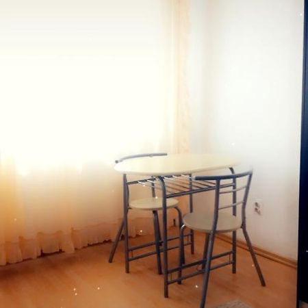 Studio In Regim Hotelier Alba Iulia Luaran gambar
